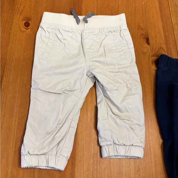 Bundle of 9 pairs of 6-9 months pants - Picture 4 of 8